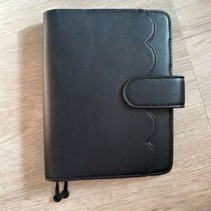 Aura Estelle Moonlit Obsidian Black Leather Planner Cover Folio Scallop V3